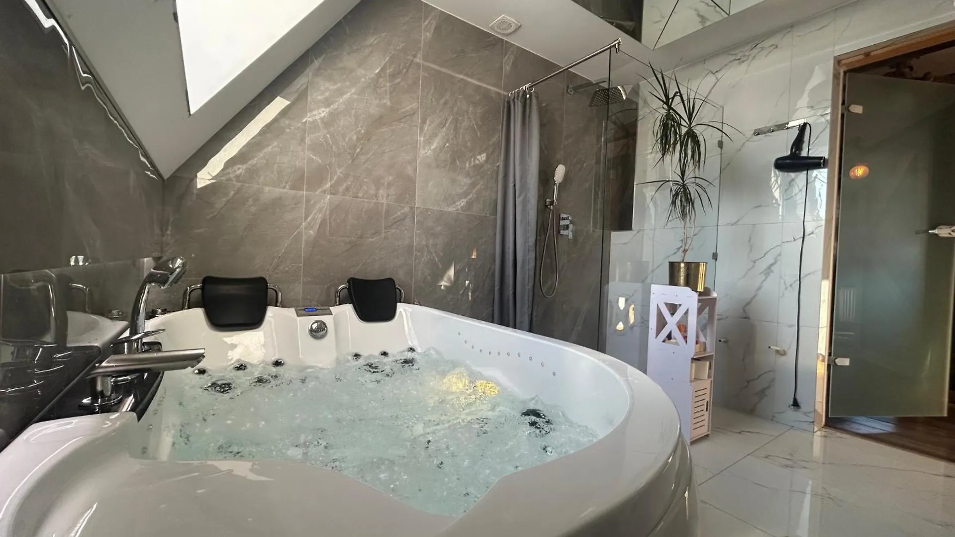 Viking Shelter Zakopane With Jacuzzi Lejlighed Polen